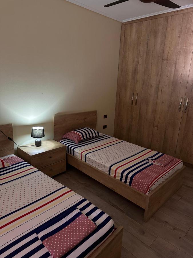 Family Apartments Sarande Exterior photo