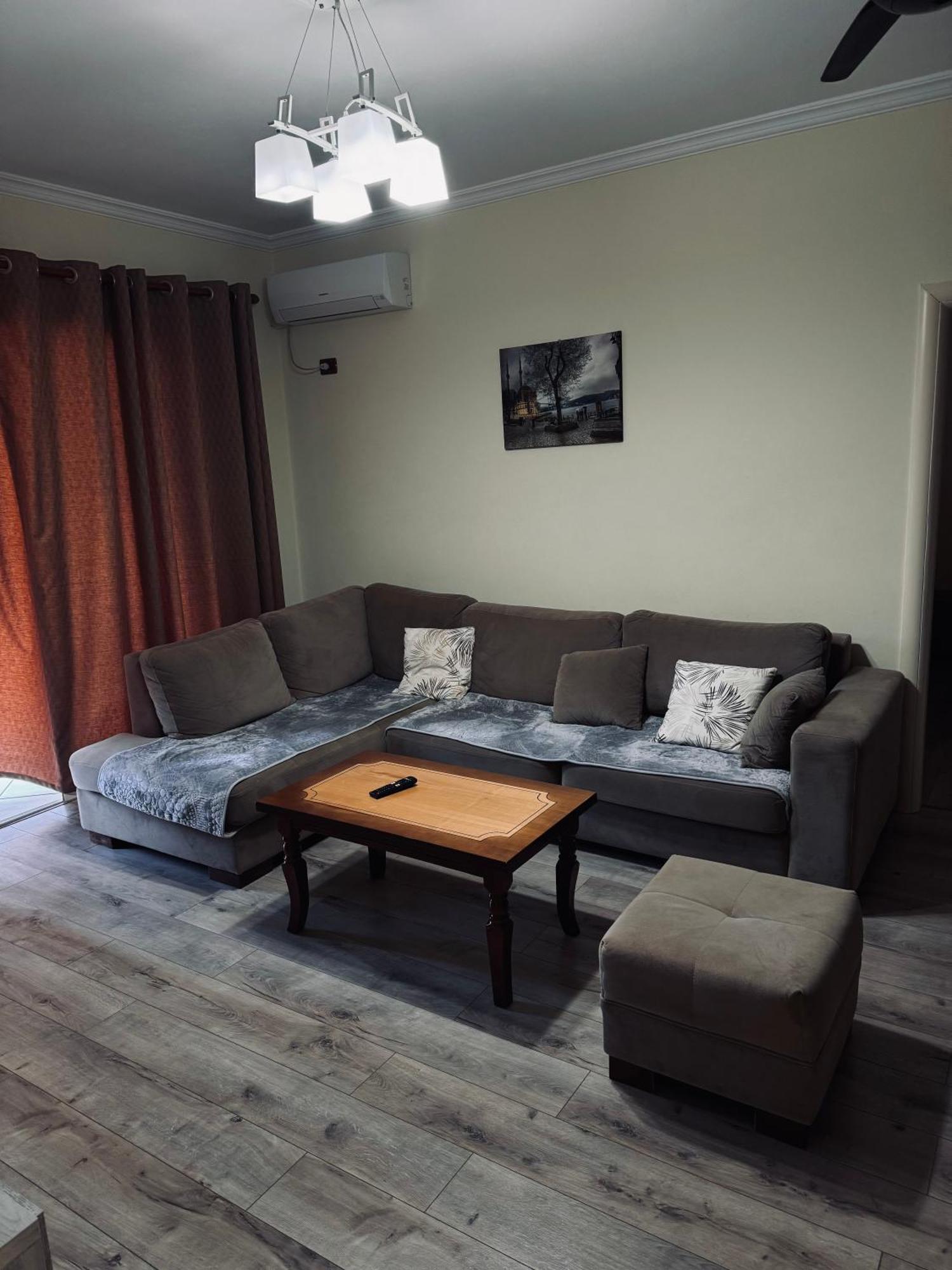 Family Apartments Sarande Exterior photo